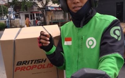 Ippho Santosa Berbagi British Propolis untuk Pejuang dan Relawan Kemanusiaan Lawan Covid-19